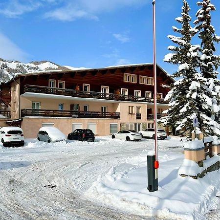 Vars, Appart Spacieux Renove 4 Couchages Dans Chalet Vars  Buitenkant foto