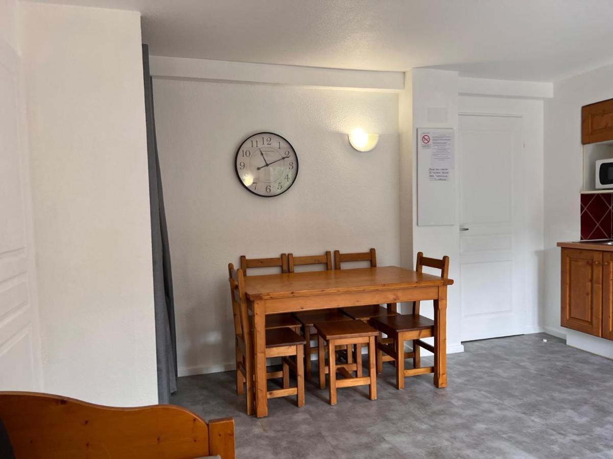 Vars, Appart Spacieux Renove 4 Couchages Dans Chalet Vars  Buitenkant foto